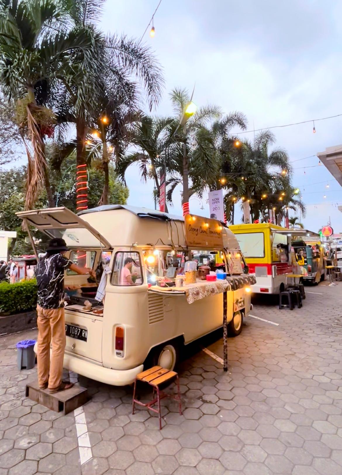 Food Truck Plaza Malioboro