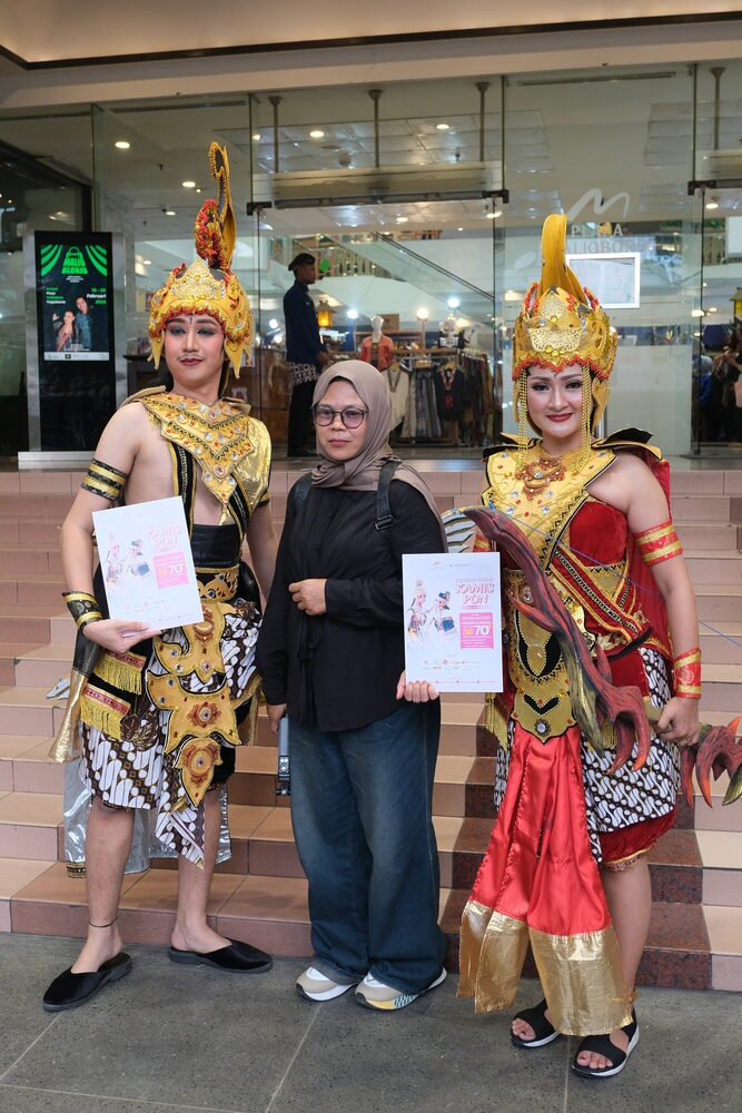 Kamis Pon Plaza Malioboro