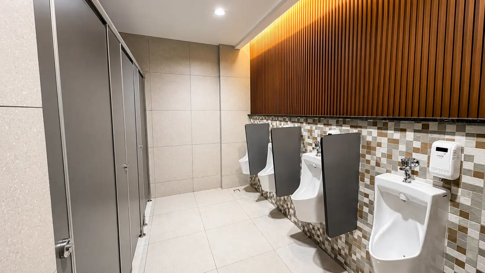 RESTROOM 3